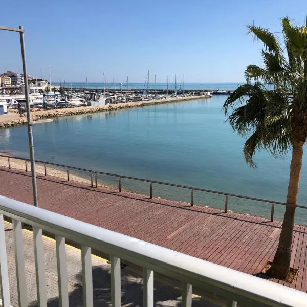 Apartament Platja L'arquitecte โรงแรมในลัมโปยา