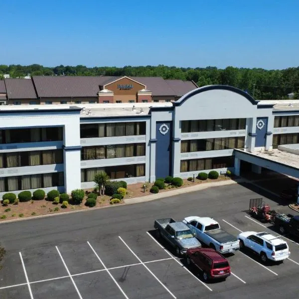 Matthews में, होटल SureStay by Best Western Charlotte Matthews