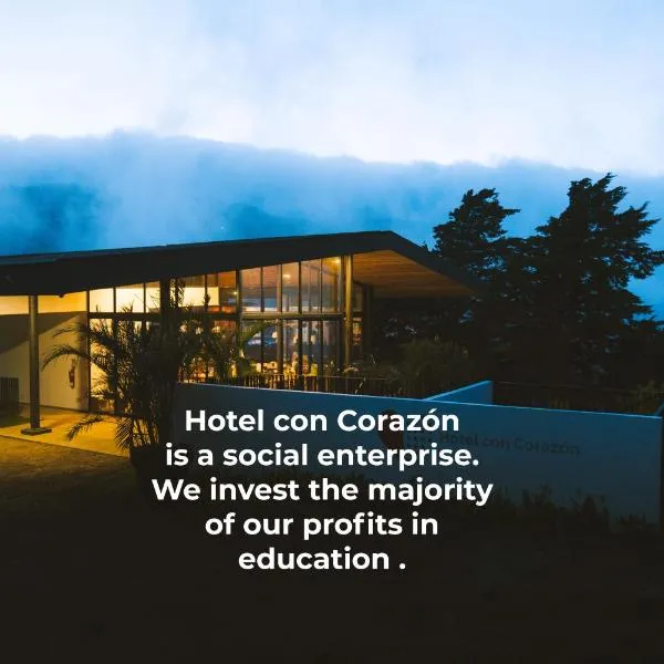 Hotel con Corazon Monteverde, hotel i Monteverde