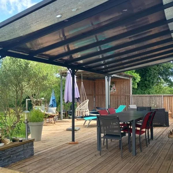Gite du gachou, hotel in Souillac