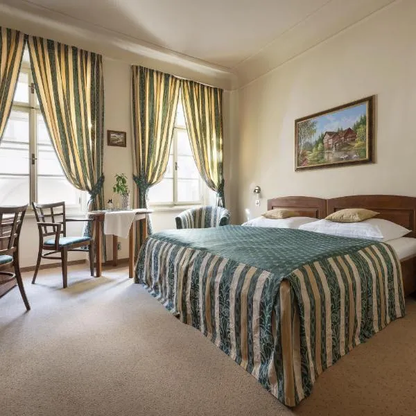 U Schnellu, hotel en Praga