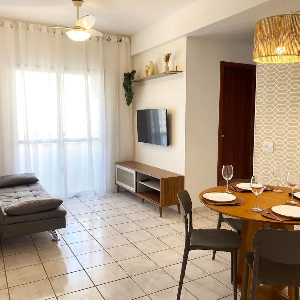 Apê com 2 quartos com ar em bairro nobre