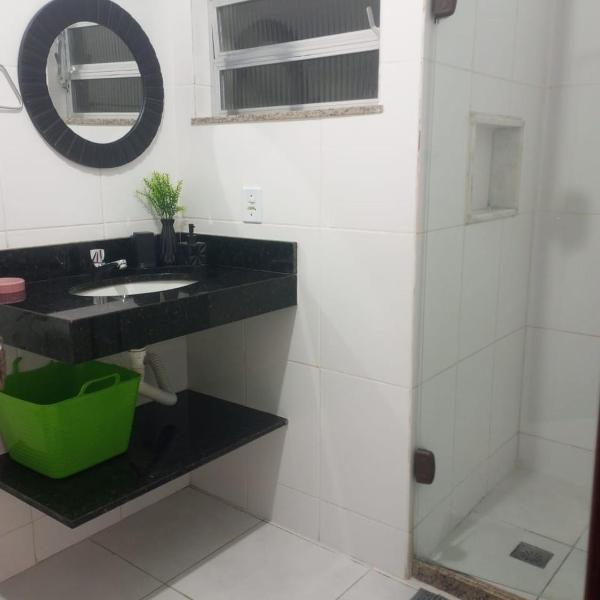 APARTAMENTO NA PRAIA DO FORTE - CABO FRIO-RJ - Com Estacionamento - Foto 3