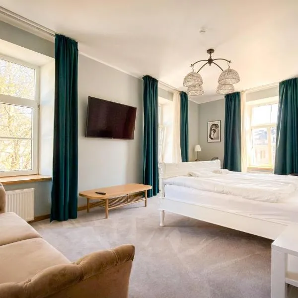 White Palace, hotel in Riga