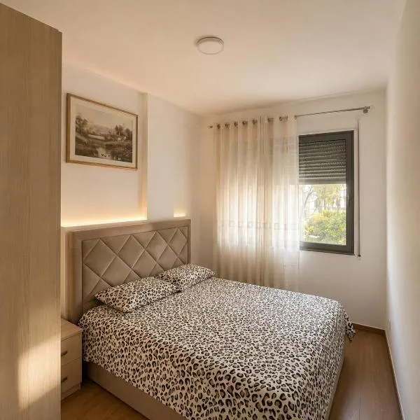 Sea & Pine Retreat Golem, hotell i Golem