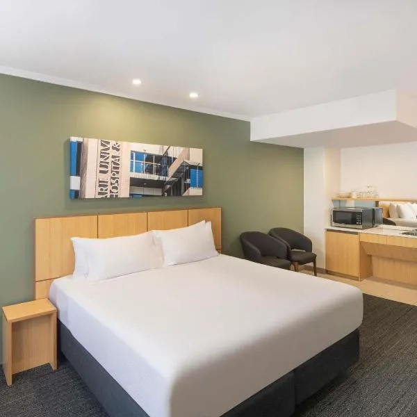 सिडनी में, होटल Mercure Sydney Macquarie Park