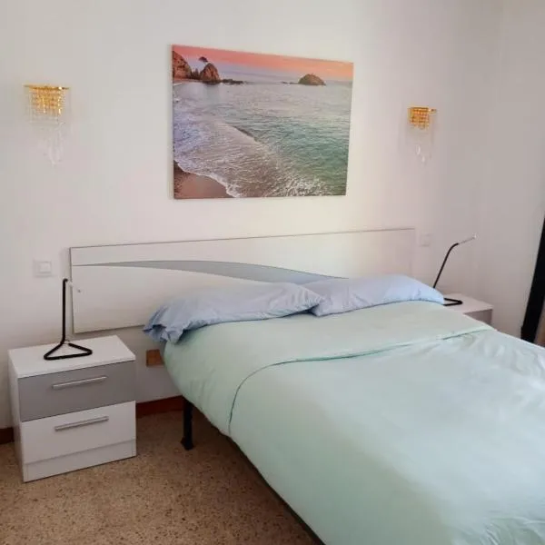 Apartamentos Escorpion Tossa de Mar, Hotel in Tossa de Mar
