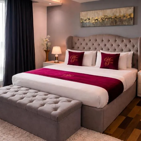 Goldcrest Mall DHA Phase 4 - Luxury Serviced Apartments by Alvis Suite, hotel in Lahore