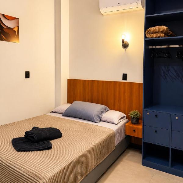 Studio Moderno e Novo - Cozinha Completa, Ar Condicionado e Wifi - Rápido Acesso ao Centro - Foto 5