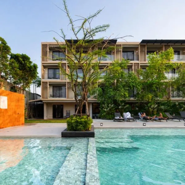 PAAK Hotel Suvarnabhumi, Hotel in Lat Krabang