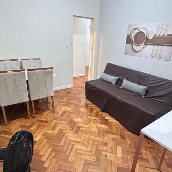Studio Exclusivo em Copacabana, Na RUA SIQUEIRA CAMPOS, 350m da Praia, próximo ao metrô, com Ar e Wi-Fi, Ganhe 1 ESPUMANTE de boas vindas em reservas acima 3 dias, para brindar sua viagem - Foto 2