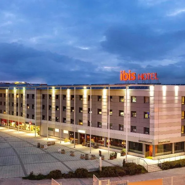 Ibis Madrid Alcobendas, hotel in Alcobendas