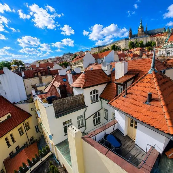 At the Blue Lion and Parking Assistance, Hotel in Prag