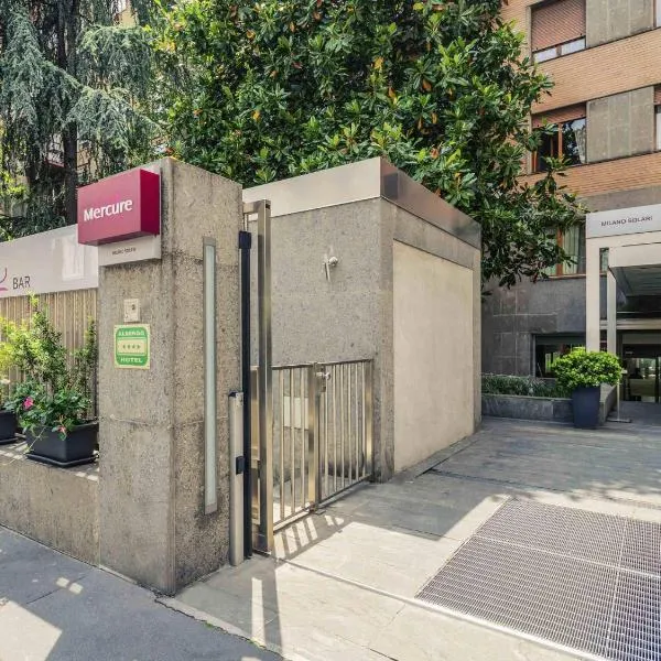 Hotel Mercure Milano Solari, hotel em Milão