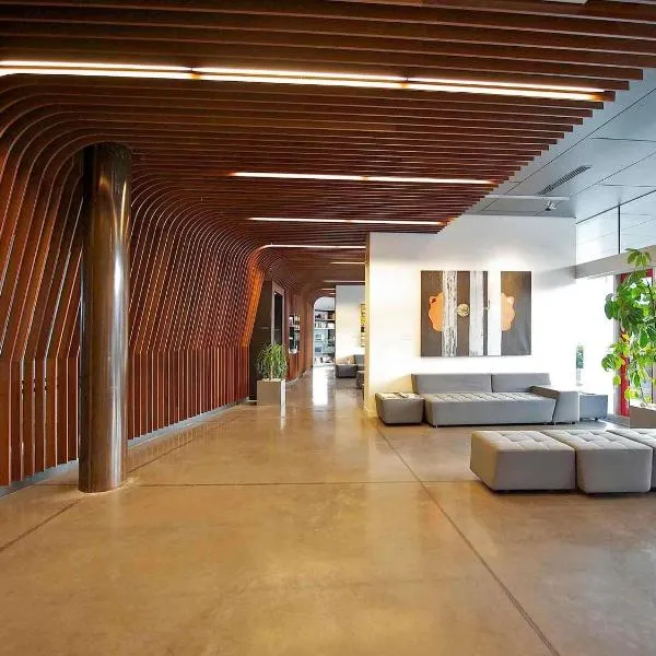 Mercure Nerocubo Rovereto, hotell i Rovereto