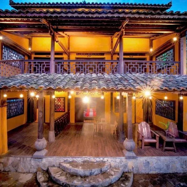 Khói Bản Homestay, Hotel in Dồng Văn