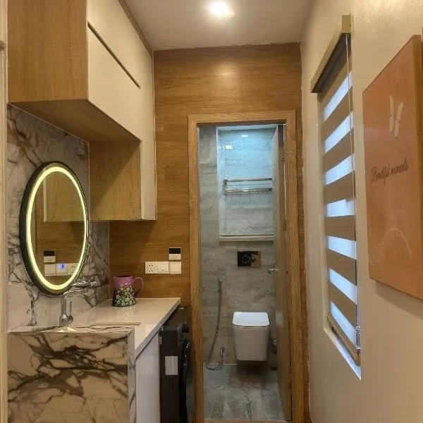 Hiện đại, tiện nghi, yên bình, hotel i Hanoi