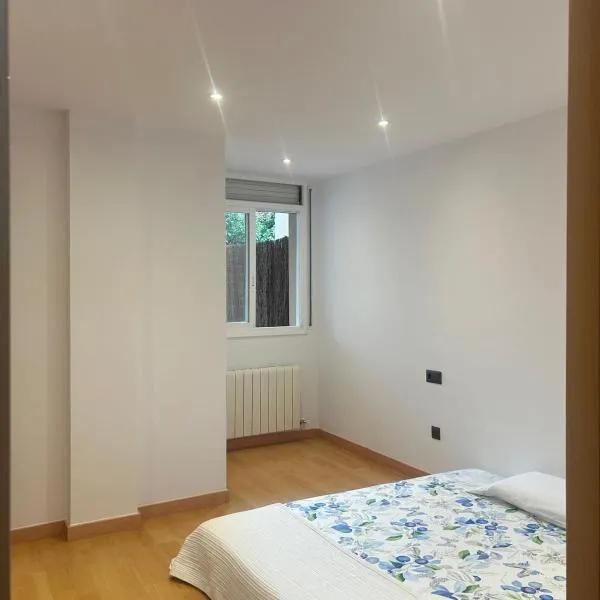 Apartamento a 25 min de Lleida, Montblanc, Poblet y a 50 minutos de Tarragona, Salou, hotel in Les Borges Blanques 