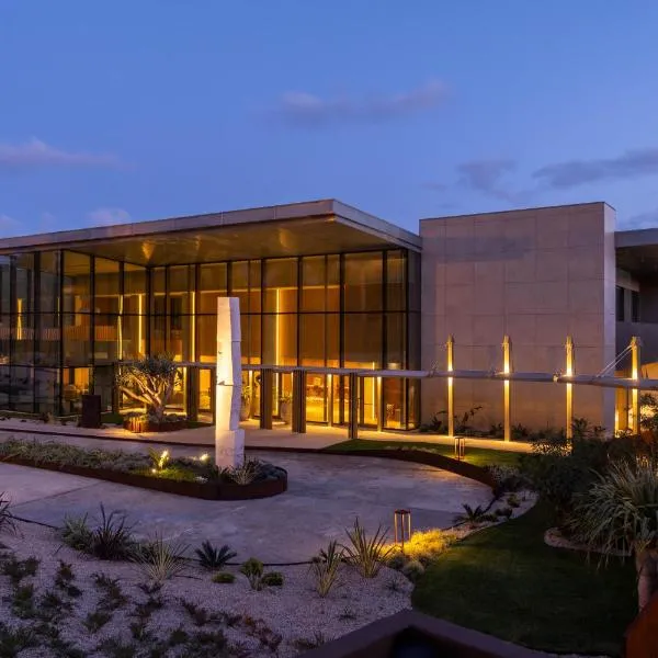 Legacy Ithos Boutique Hotel, hotel in Porto Santo