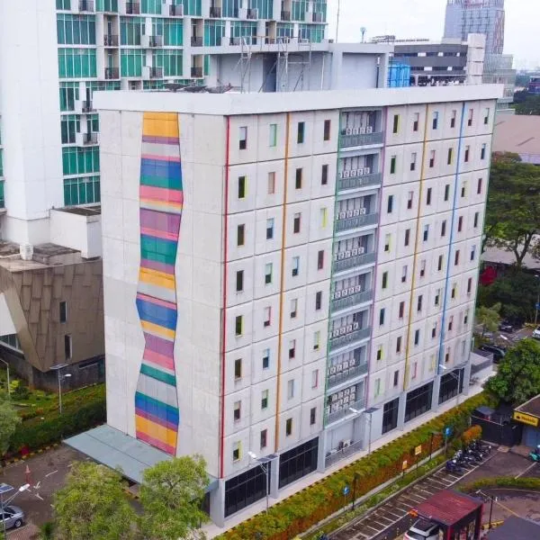 TreePark Hotel BSD City, hotel di Serpong