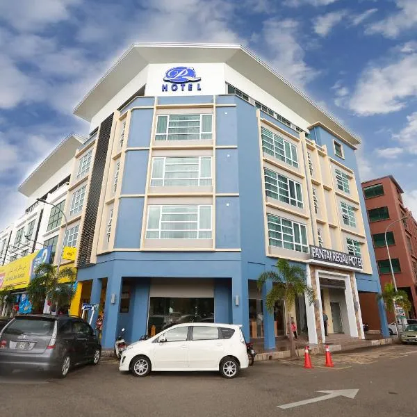 Kampong Seri Permatang Gading에 위치한 호텔 Pantai Regal Hotel