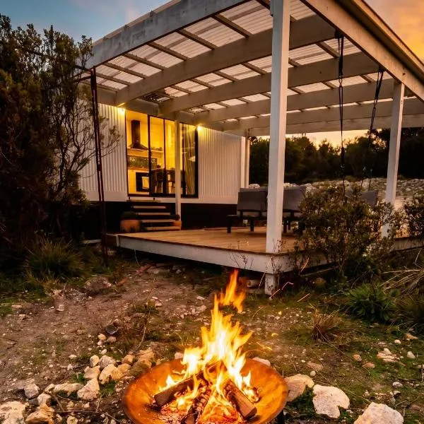 Coastal Nature Escape on Kangaroo Island, hotel in Pelican Lagoon