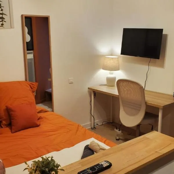 Le Terra Cottage - Studio in Clermont-Ferrand, hotel i Clermont-Ferrand