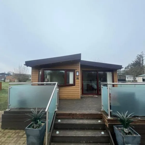 Hafan y Môr Luxury Lodge, hotel u gradu 'Pwllheli'