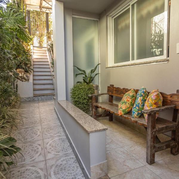 Casa com Lareira e Ar Condicionado Bem Localizada