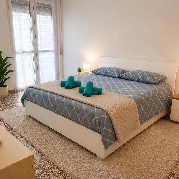 Casa Manolo Cavour Milano Comfort con Balcone vicino Metro, hotel a Cesano Boscone