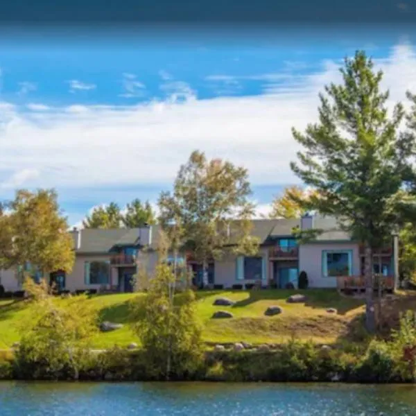 레이크 플래시드에 위치한 호텔 Lake Placid Club Lodges