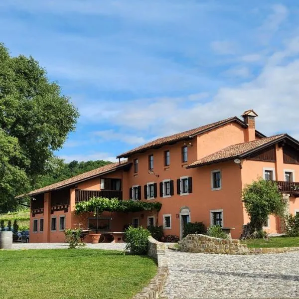 Casa Caccia: Capriva del Friuli'de bir otel