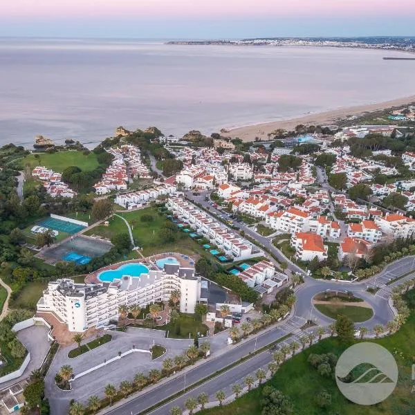 알보르에 위치한 호텔 Prainha Clube