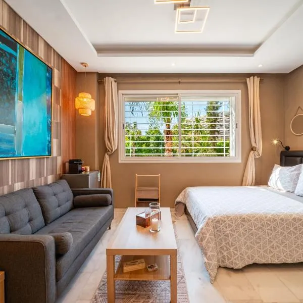 Studio élégant Prestigia Vue Terrain, hotel di Rabat