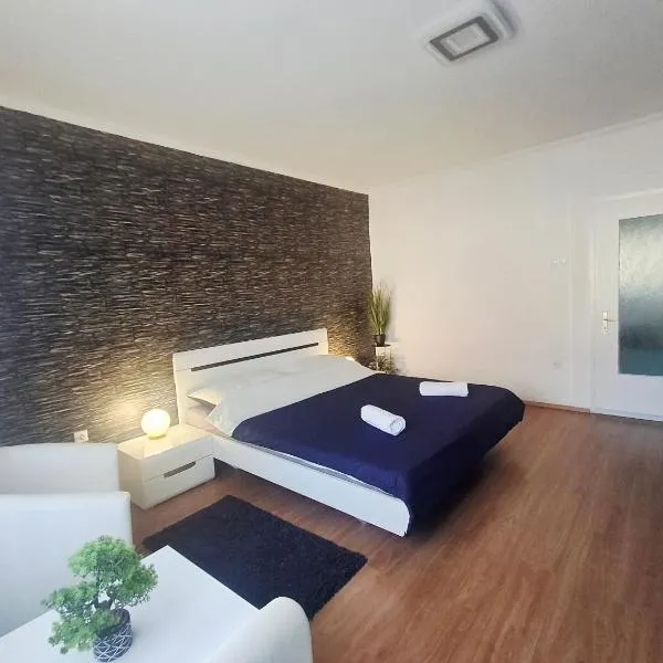 MOONLIGHT Prémium APARTMANHÁZ, hótel í Sárospatak
