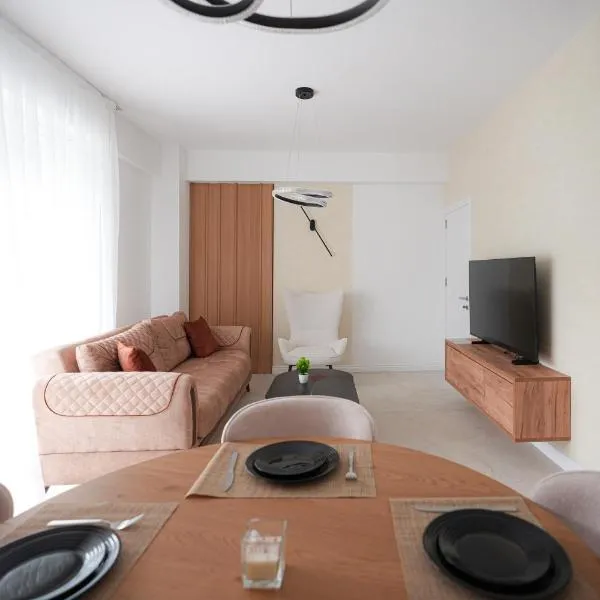 URBAN STAY APARTAMENTS ILOV with private parking, hotel a Kavadarci