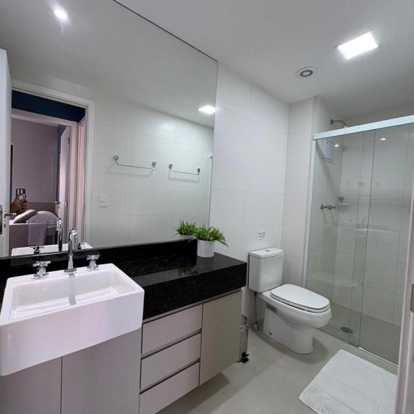 Apartamento para até 5 hóspedes sofisticado em frente ao Allianz - Foto 3
