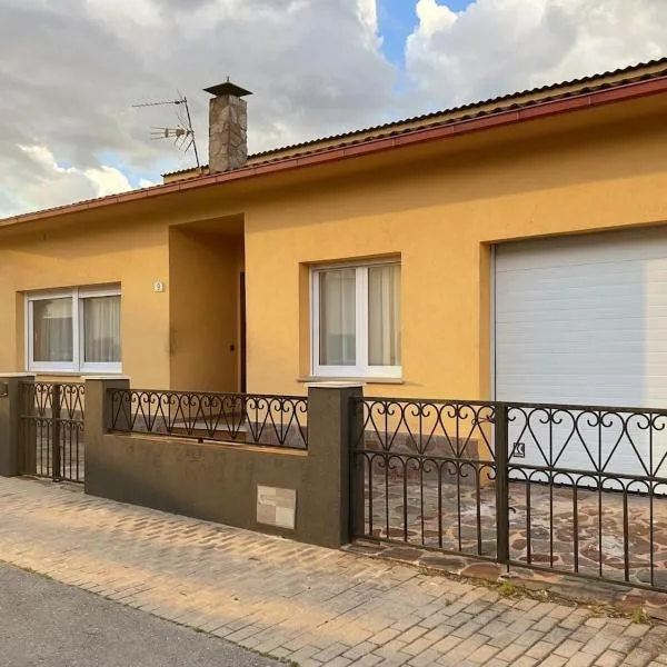 Cal tiu Jaume, hôtel à Sant Felíu de Pallarols