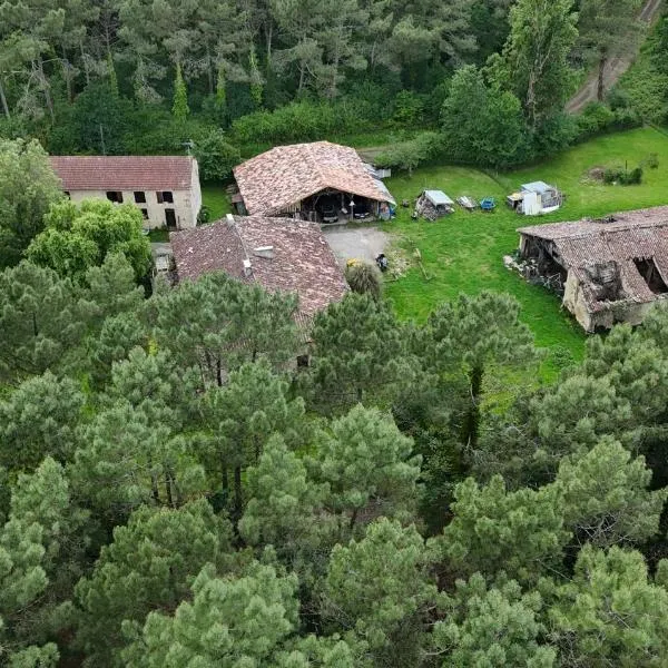 Le Mirail โรงแรมในBrugnac