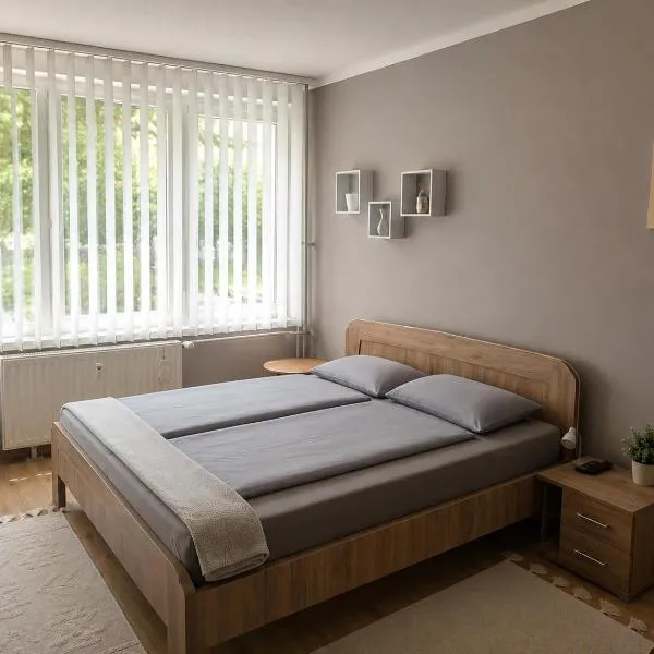 Dombó apartman, hotel din Dombóvár