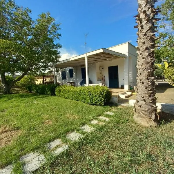 Dimora Paradiso Villa con giardino a Galatina nel Salento, hotel en Galatina