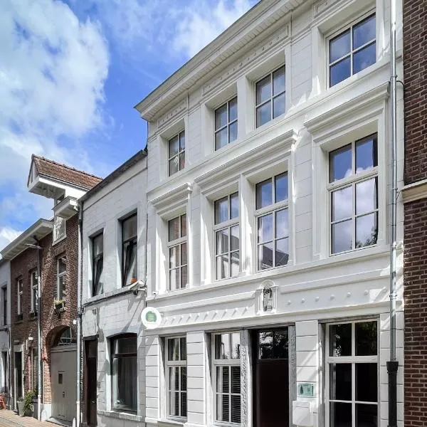 Maison Dieu, hotel di Hasselt