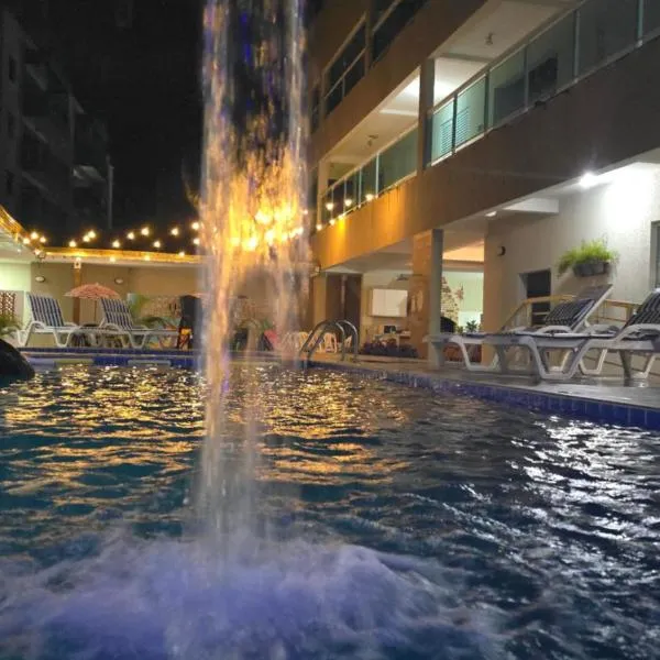Aurora Family Hotel，佩魯伊比的飯店
