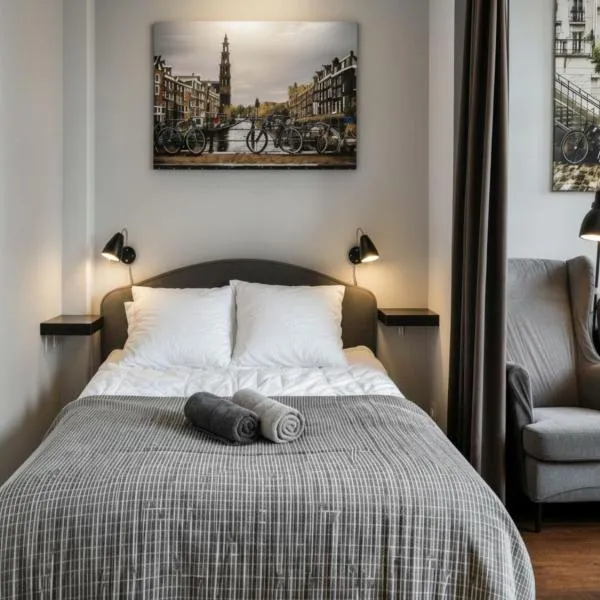 Piekarnia Apartamenty Manufaktura, parking, dostep na kod, klima, khách sạn ở Łódź