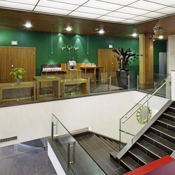 Mövenpick Hotel Zurich Airport - photo 2