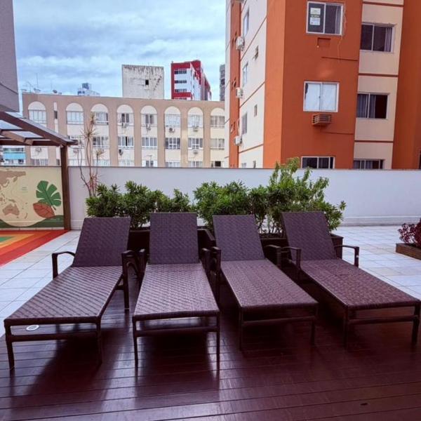 Apto à 100m a pé da praia central - Foto 4