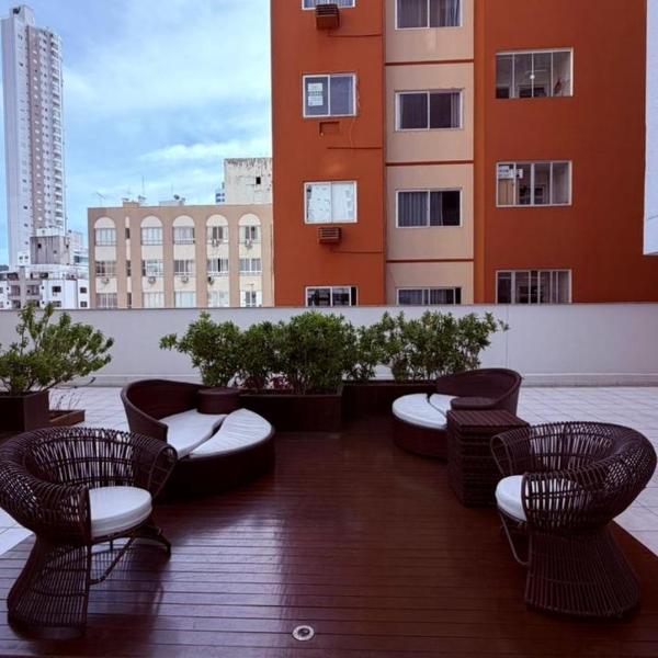 Apto à 100m a pé da praia central - Foto 3