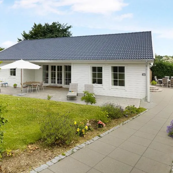New And Cozy House By The Beach And Forest, hotell i Hornbæk