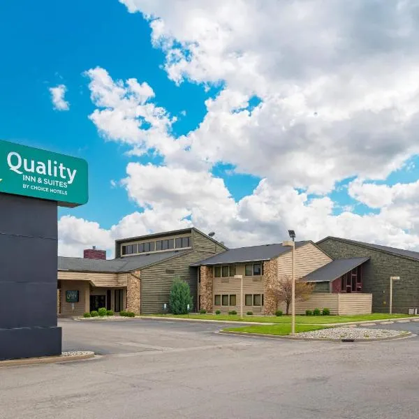 Quality Inn & Suites Goshen, hotel di Goshen