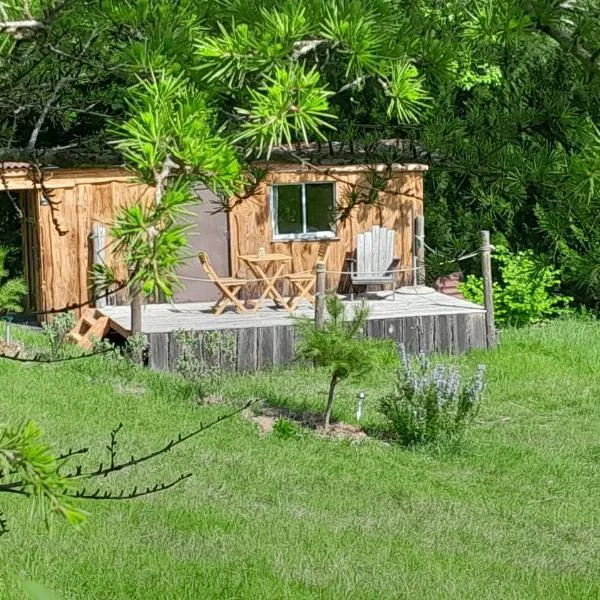 Roulotte pour amoureux de la nature, hotell sihtkohas Bugarach